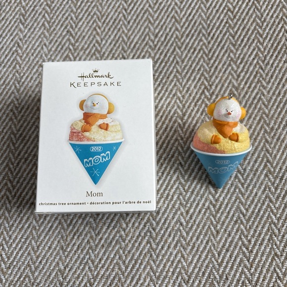 Hallmark Other - HALLMARK Keepsake "MOM" Snow Cone Ornament 2012